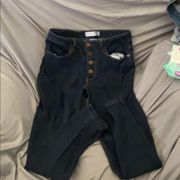 Jeans - Picture 2 of 3